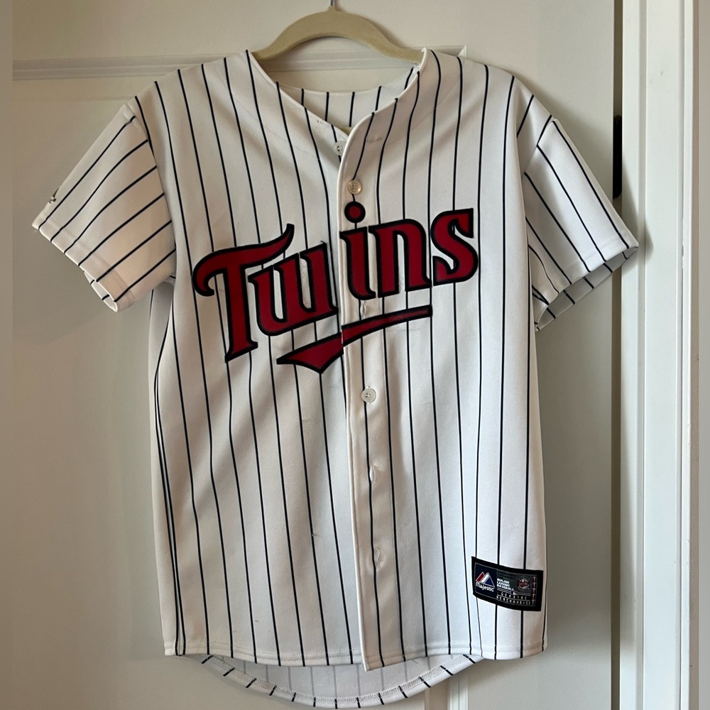 MN TWINS JERSEY- women’s large great for kids too
